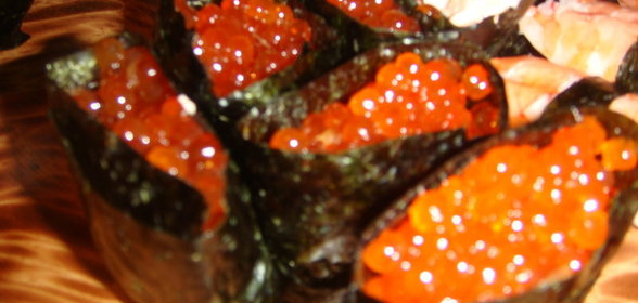 Суши с с икрой