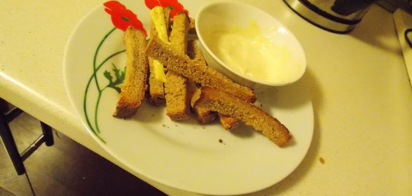 Хрустящие сухарики с сыром и чесноком!