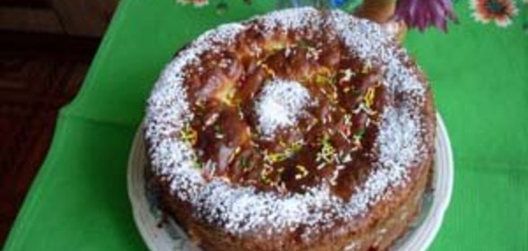 Яблочный пирог с брусникой