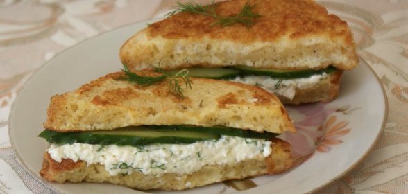 Гренки с плавленым сыром