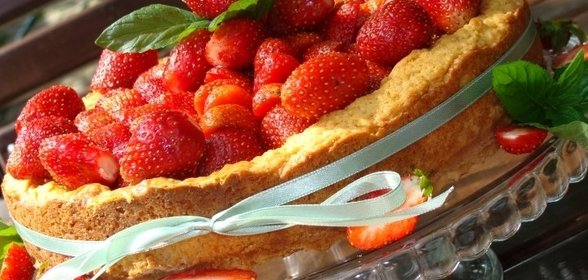 Чизкейк с клубникой