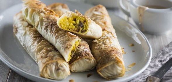 Марокканские роллы с кускусом и бараниной