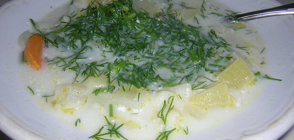 СУП С ЧЕСНОЧНЫМИ ГРЕНКАМИ НА МЯСНОМ БУЛЬОНЕ