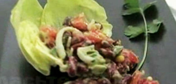 Яичница-глазунья с помидорами