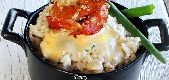 Ризотто с карри и креветками, обжаренными в меде