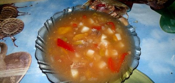 Суп с тушенкой лечо и рисом