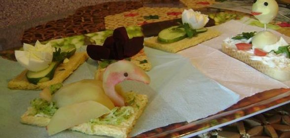 БУТЕРБРОДНАЯ КОМПОЗИЦИЯ ГАДКИЙ УТЕНОК