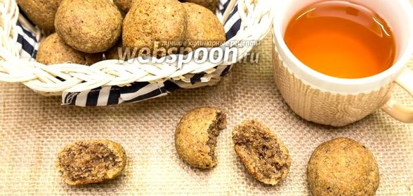 Ржаное печенье с орехами
