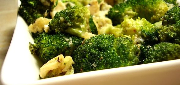 Брокколи в фольге в духовке