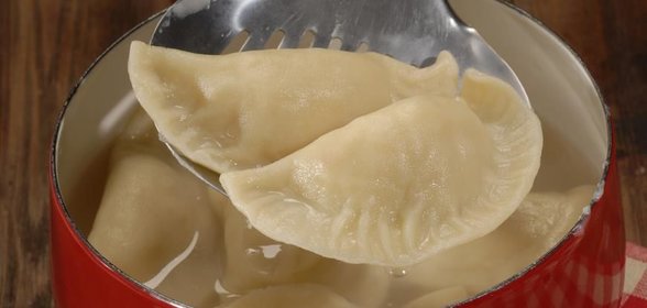 Пиероги, польские картофельные вареники