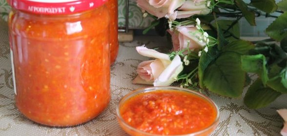 Острый томатный соус со сладким перцем