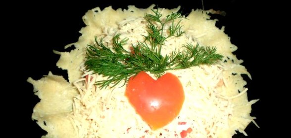 Салат в корзиночке из сыра