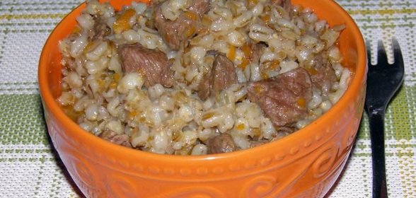 Перловая каша с мясом в мультиварке