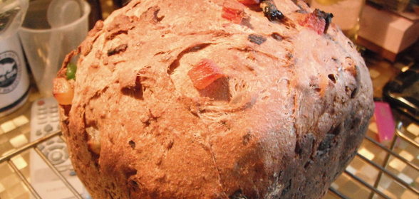 хлеб из цельнозерновой муки с семенами и цукатами /для ХП/