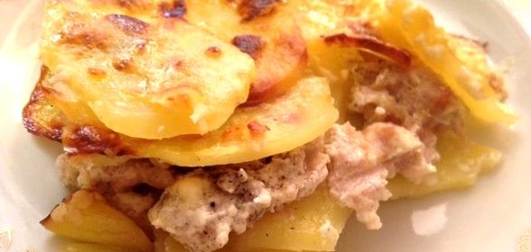 Картофельная лазанья с фаршем