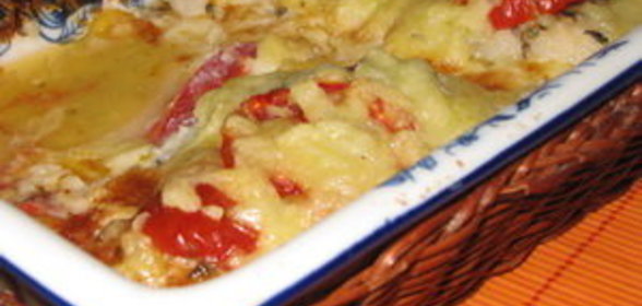 Рыба с помидорами и сыром