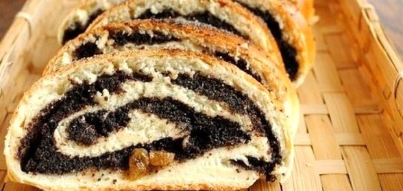 Маковый рулет