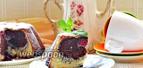 Творожный кекс с маком и вишней