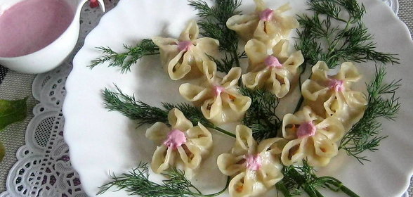 Паровые пельмени со свининой и капустой (дуэль)