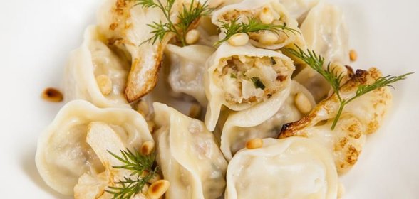 Вареники с цветной капустой и кедровым орехом