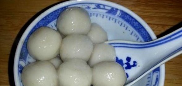 Сладкие китайские рисовые пельмени