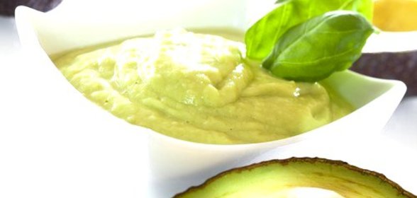 Соус из авокадо к рыбе