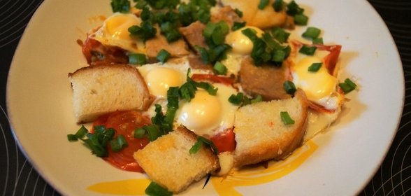 КУРИНЫЕ ГРУДКИ С ГРИБАМИ И ГОРОШКОМ