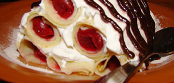 Блины с вишней