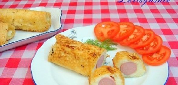 Рулетики вафельные с сосиской