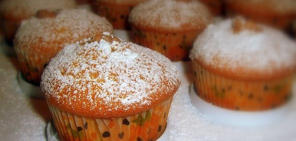 классические белые маффины