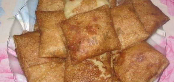 Фаршированные мясом блины