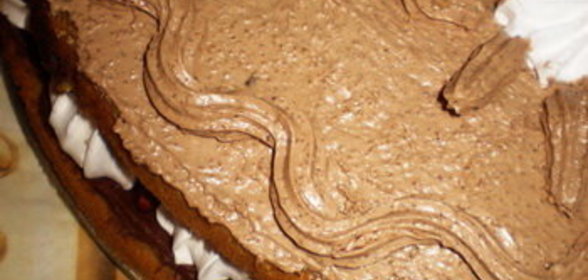 Кофейный торт с шоколадом и безе