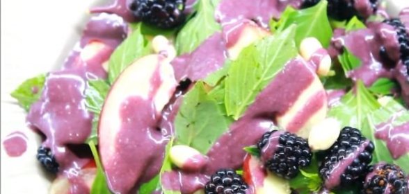 Грудинка свиная с огурцами