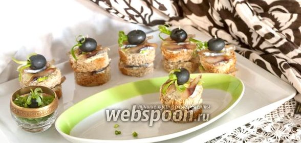 Канапе с балыком из толстолобика