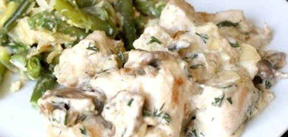 Куриное филе кусочками с сыром