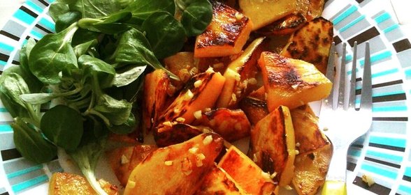 Жареная тыква с чесноком