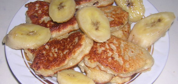 БАНАНОВЫЕ СЫРНИКИ