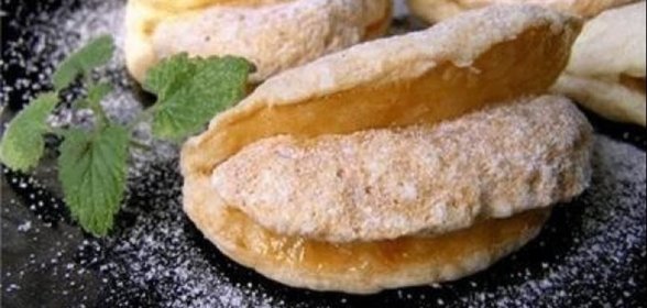 Торт с овощами и голубым сыром
