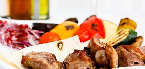 Картофель, фаршированный брынзой и зеленью