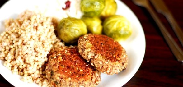 Фасолевые котлеты с грибами