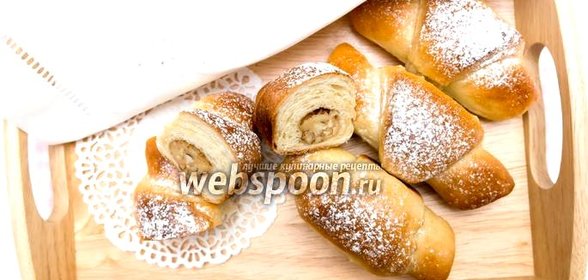 Рулетики с марципаном
