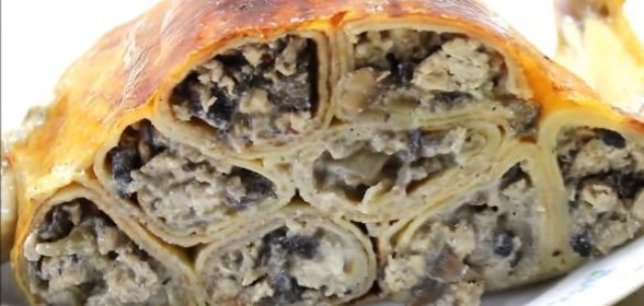 Жаркое-рулет из говядины с грибами