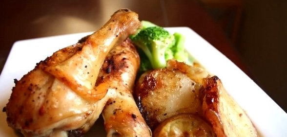 Жареные куриные окорочка