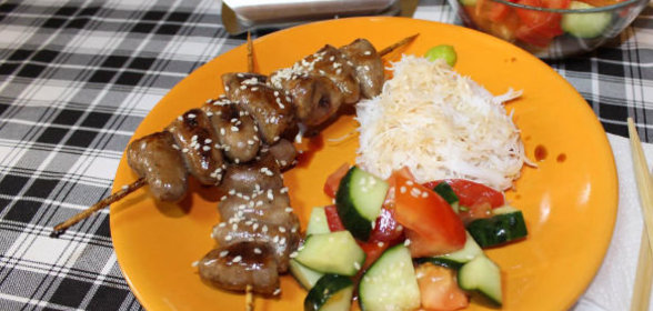 Канапе с огурцом и помидором