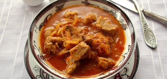 Гуляш из мяса