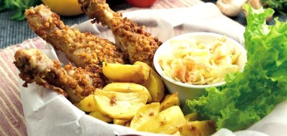 Куриные ножки в сухарях с зеленью