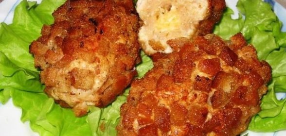 Куриные котлеты с сыром «Папараць кветка»