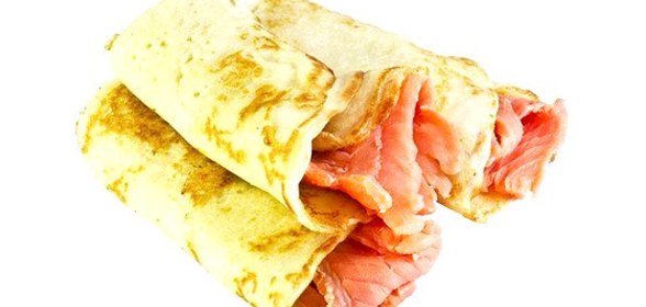 Блинчики с лососем