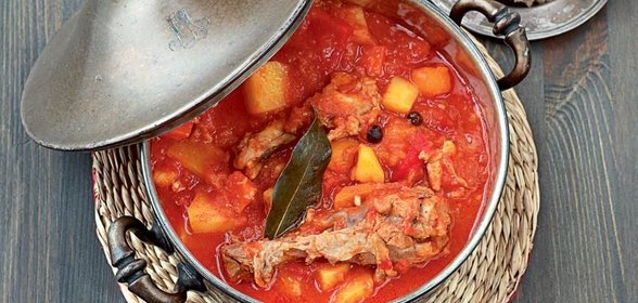 Гуляш из цесарки