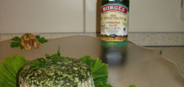 Террин из сыра с эстрагоном, шпинатом и орехами